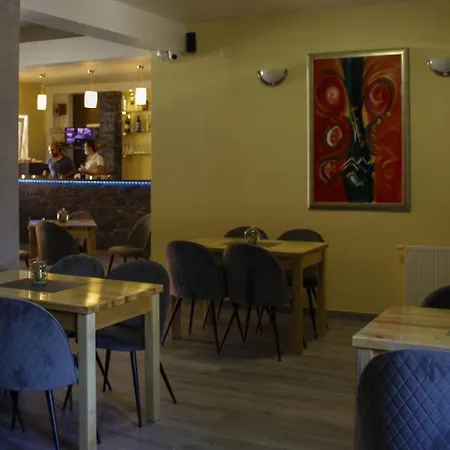 Bed & Breakfast Dijana 3*